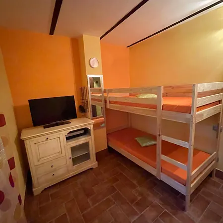 18th Century Samnium Stone Tatil Evi Alfedena