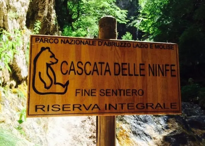 18th Century Samnium Stone