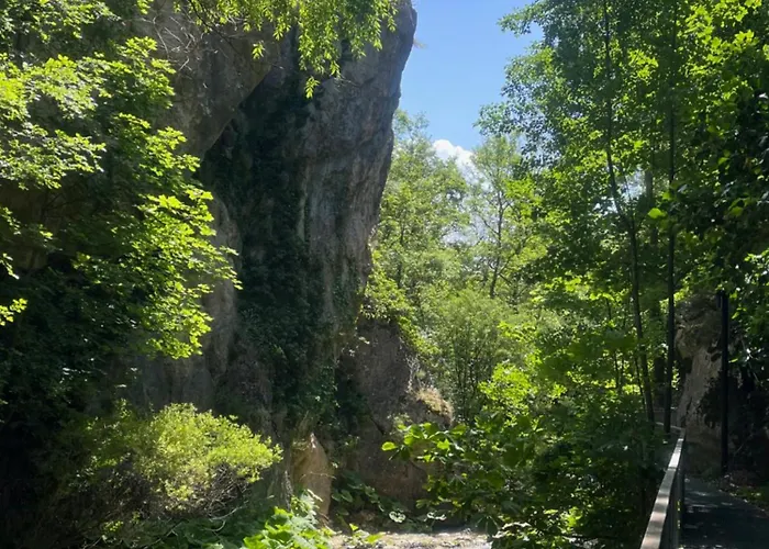 18th Century Samnium Stone *