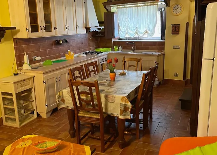 18th Century Samnium Stone Σπίτι διακοπών *