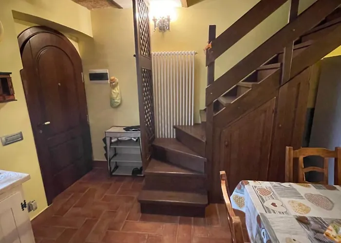 Nyaraló 18th Century Samnium Stone Alfedena