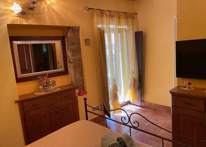 18th Century Samnium Stone *