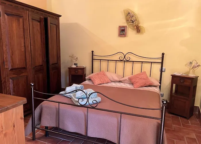 18th Century Samnium Stone