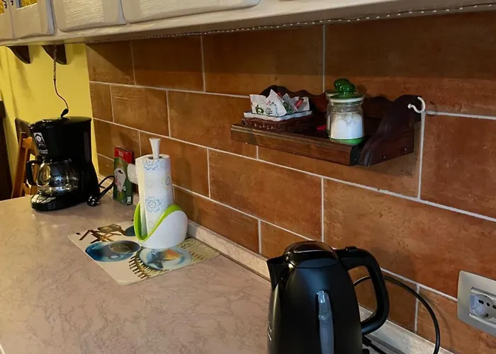 18th Century Samnium Stone